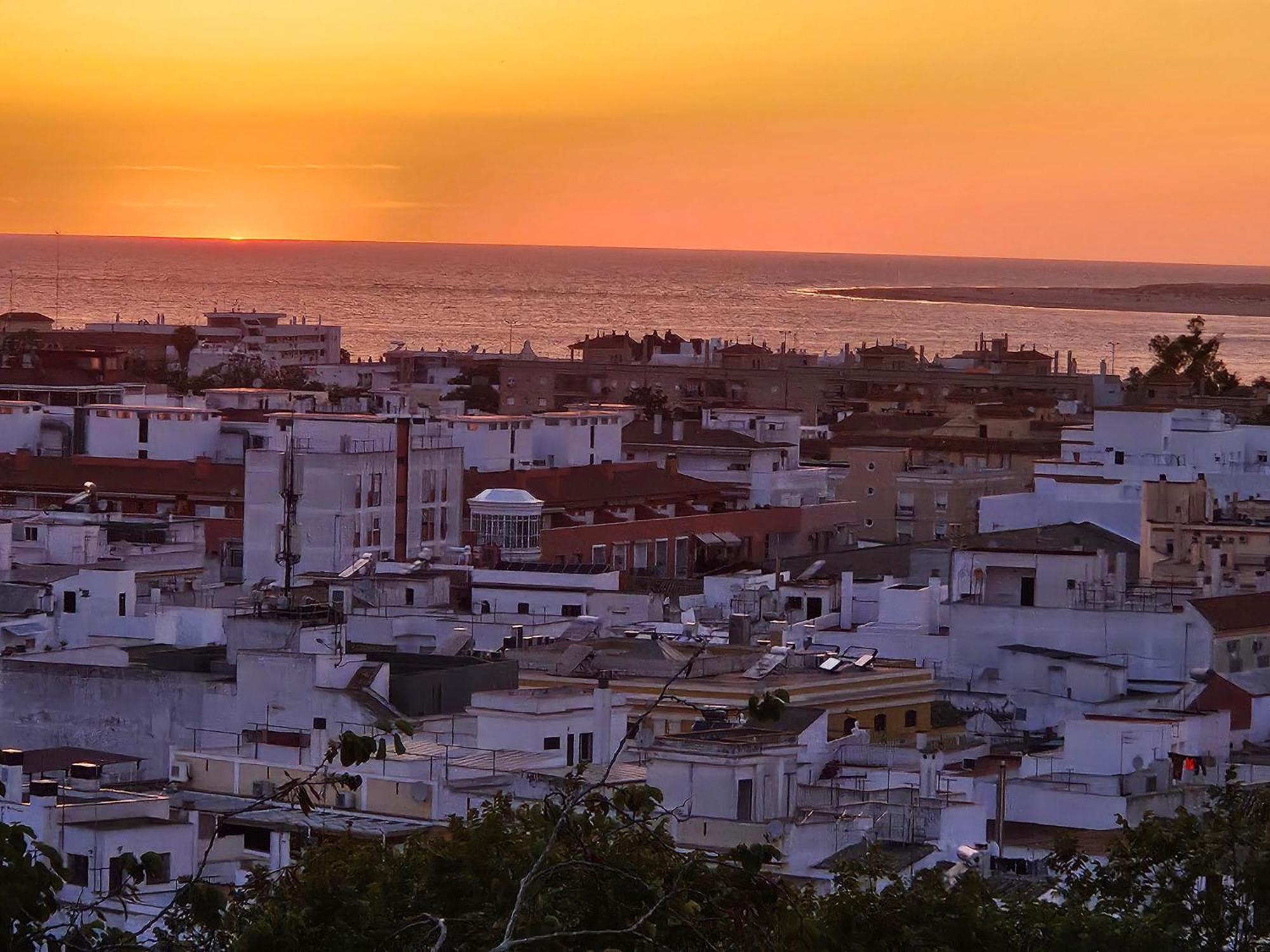 El Anfitrion - Mirador En Casco Antiguo Con Parking Sanlúcar de Barrameda Exterior foto
